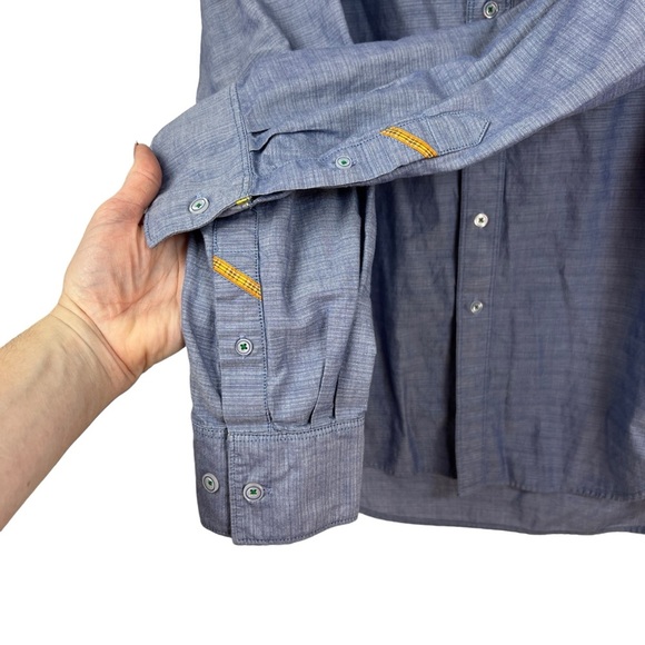 Robert Graham Freshly Laundered Long Sleeve Button Down Shirt - Picture 5 of 10